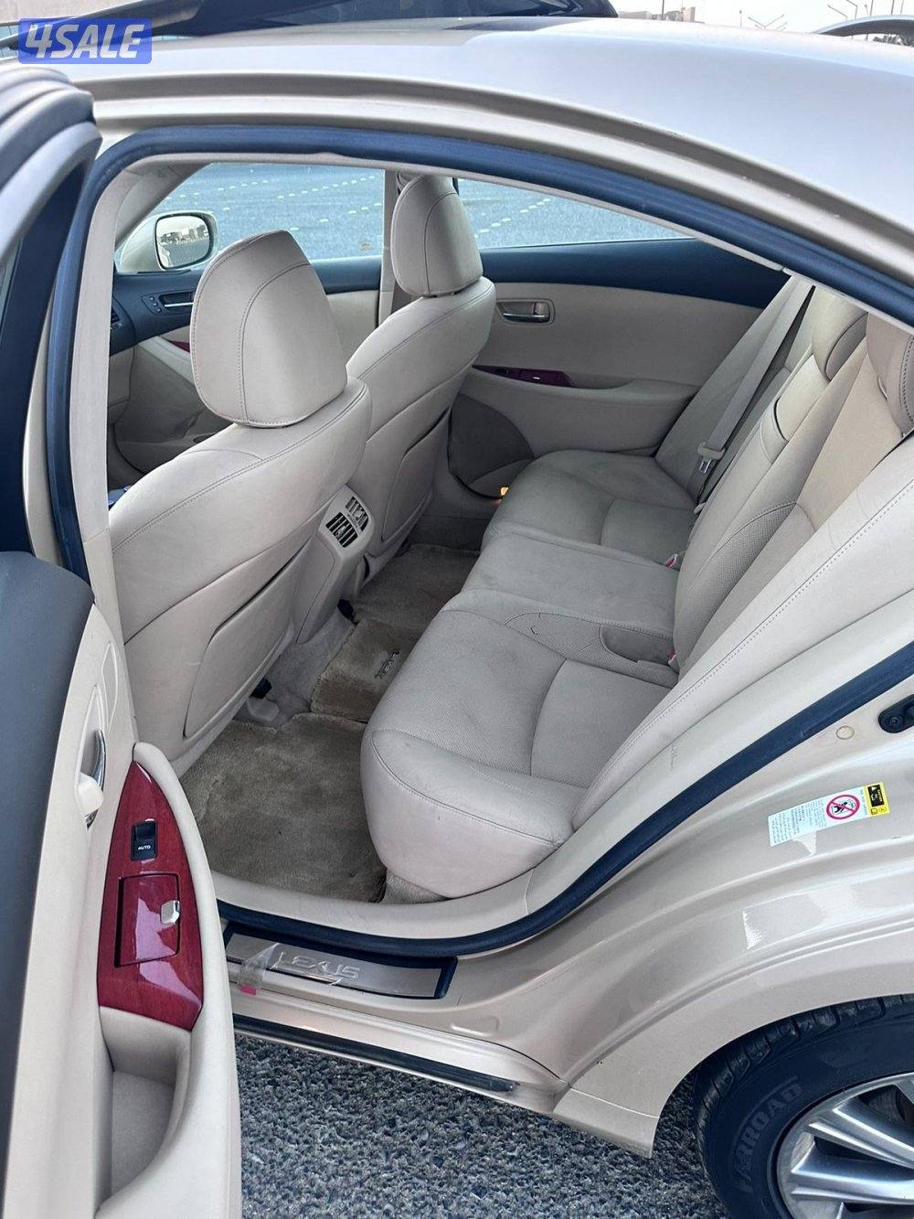 للبيع لكزس ES350موديل 2008 شرط الفحص نظيفه جدا7