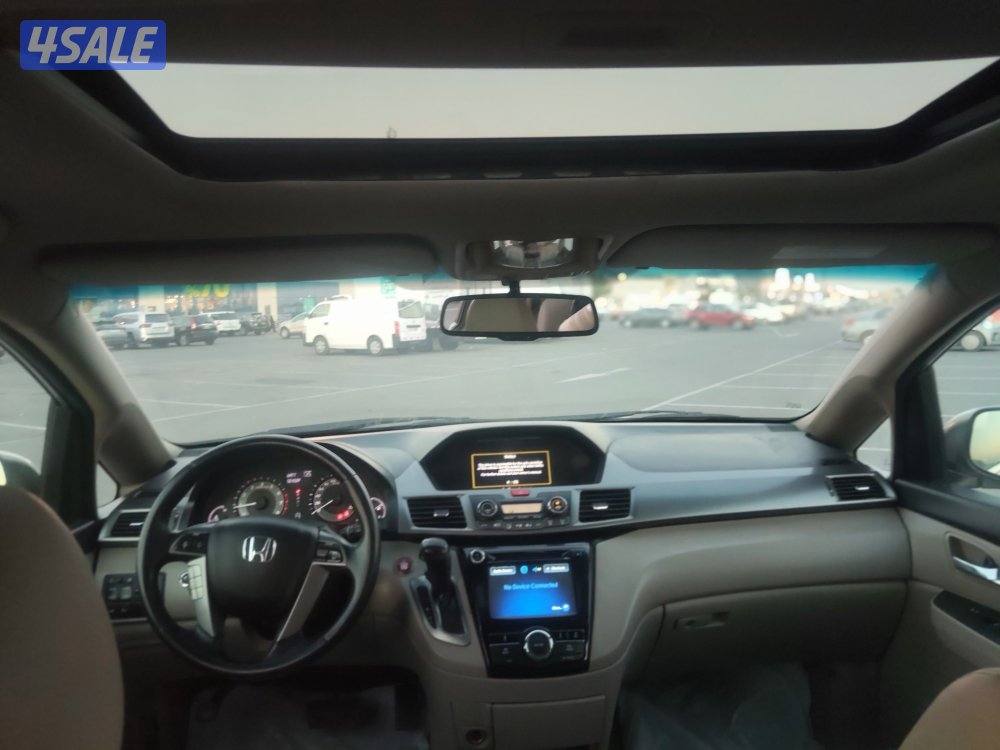 هوندا اوديسي موديل 2014 عداد ٢٦٥ فضي فل كامل المواصفات فتحه شاشه بحاله8