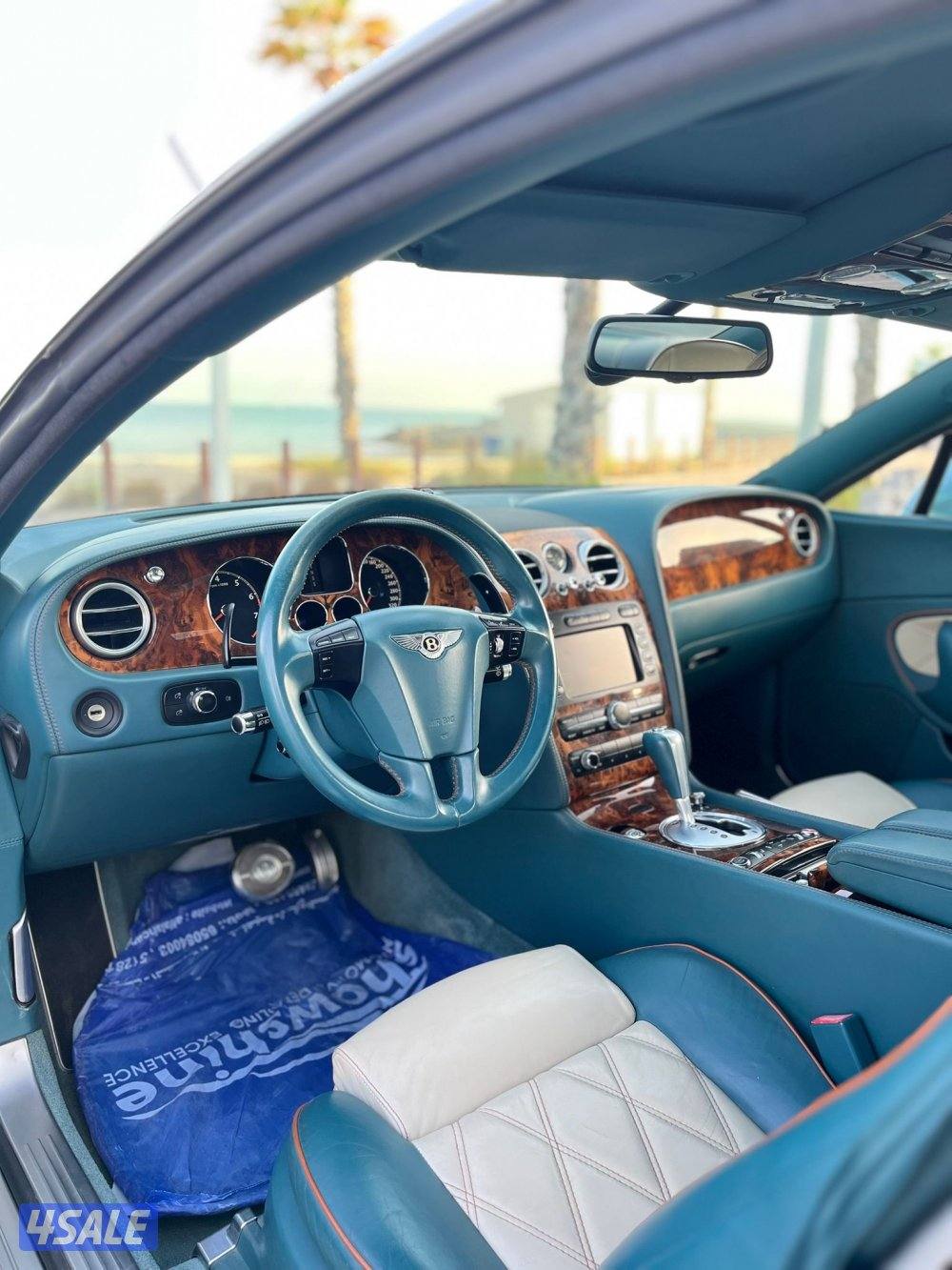 بنتلي GT موديل  2010 / بحاله ممتازه9