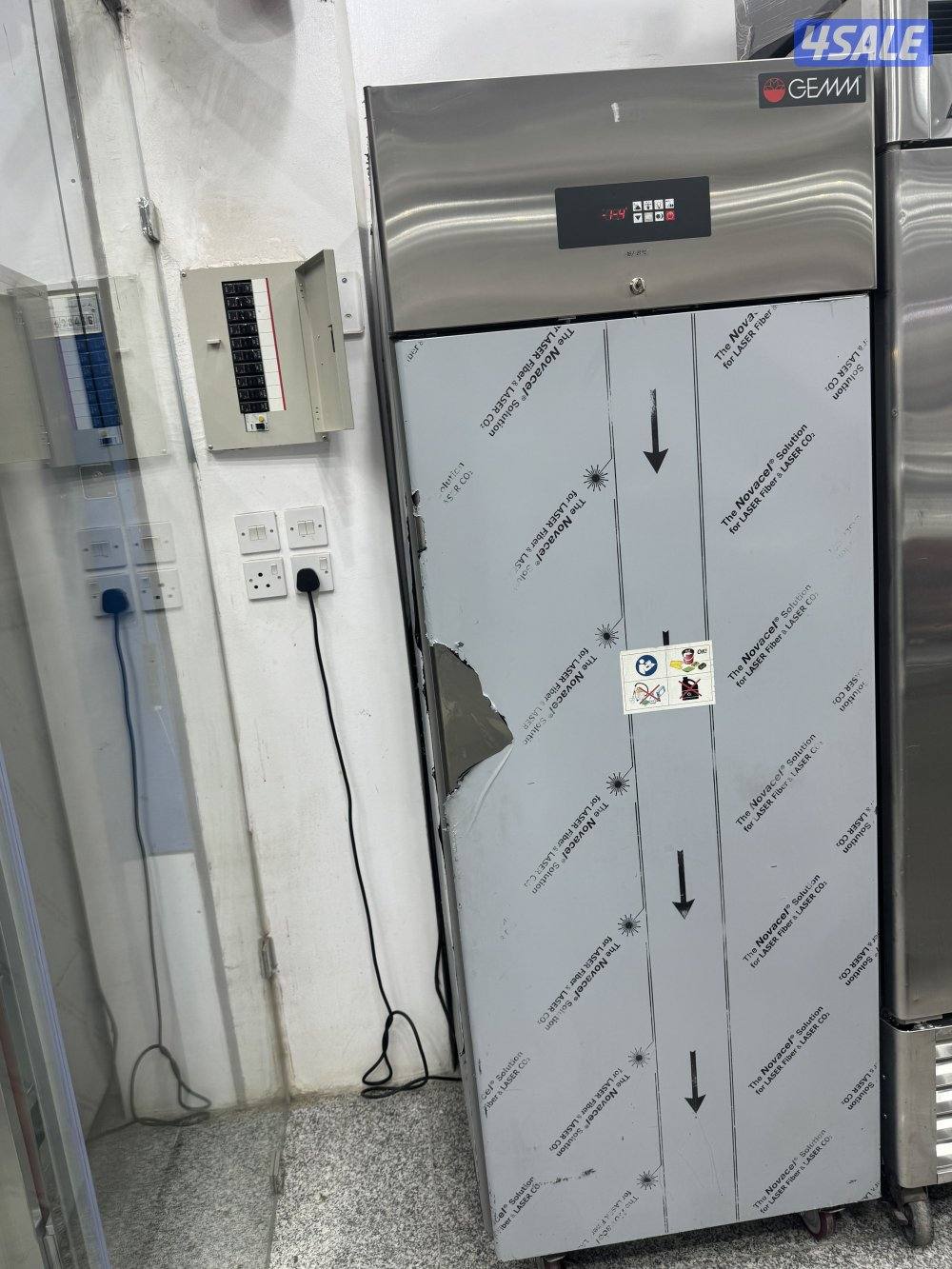 نشتري ونبيع جميع معدات المطآعم والمطابخ والفنادق والمقاهي وغيرها13