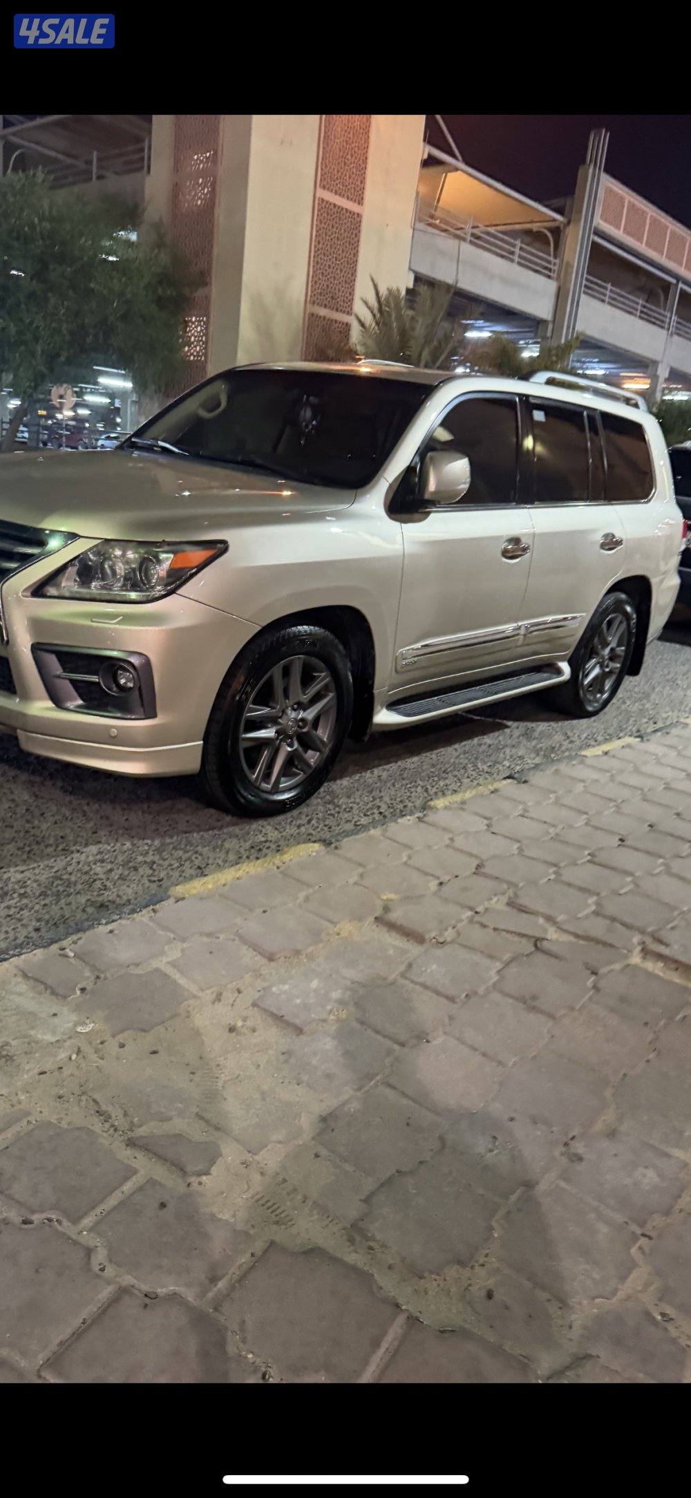 جيب لكزس Lx 570 موديل 2014  ماشي 353 صبغ الوكاله بالكامل0