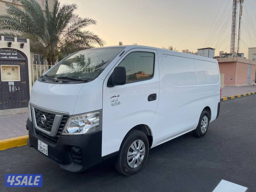 نيسان اورفان مقفل موديل 2020 ماشي 60 الف بحالة ممتازة0
