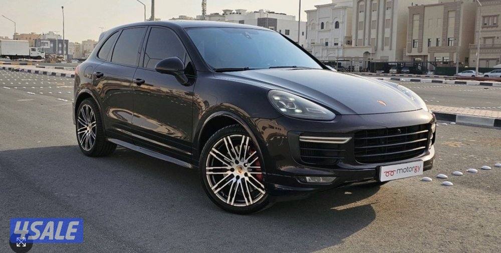 للبيع بورش كايين 6 سلندر GTS5