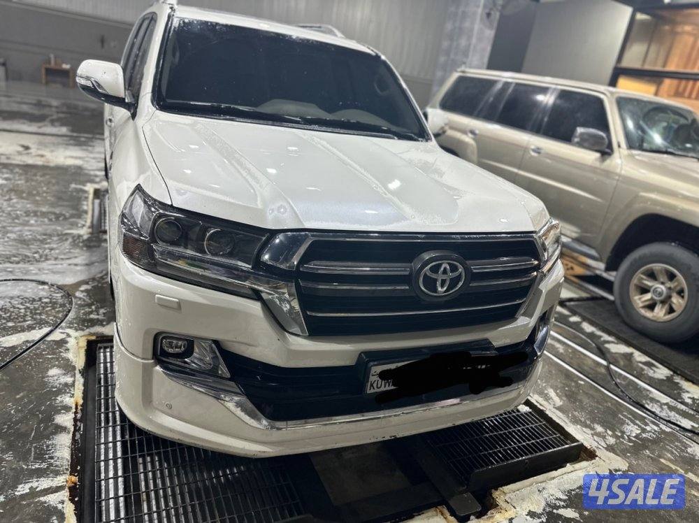 غراند تورنق فول مخمل عداد ٣٠٠ الف شرط الفحص المالك الأول2