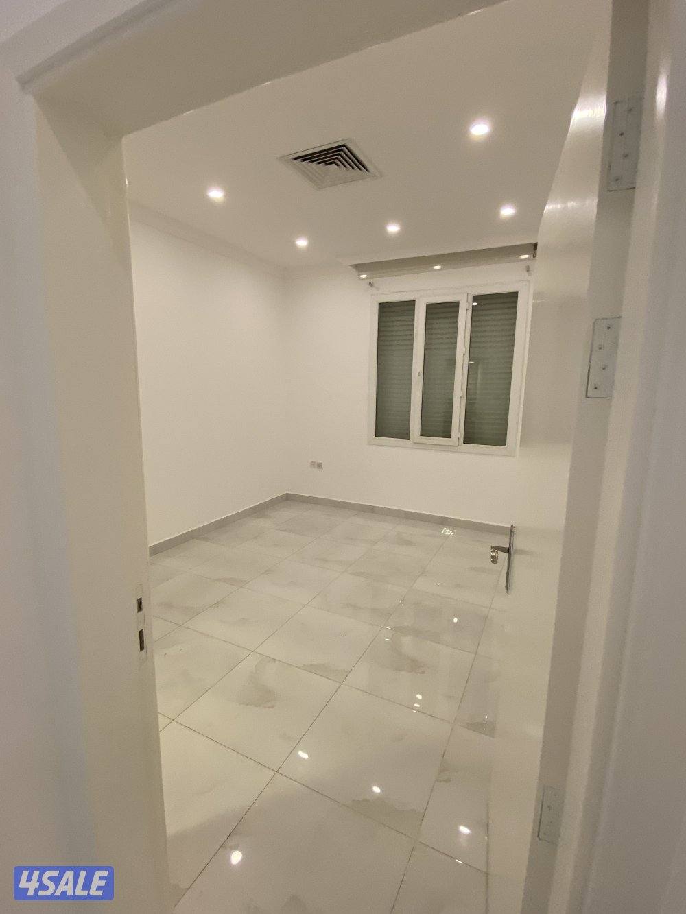 📢للإيجار شقتين مميزتين في منطقة الصليبيخات ق26