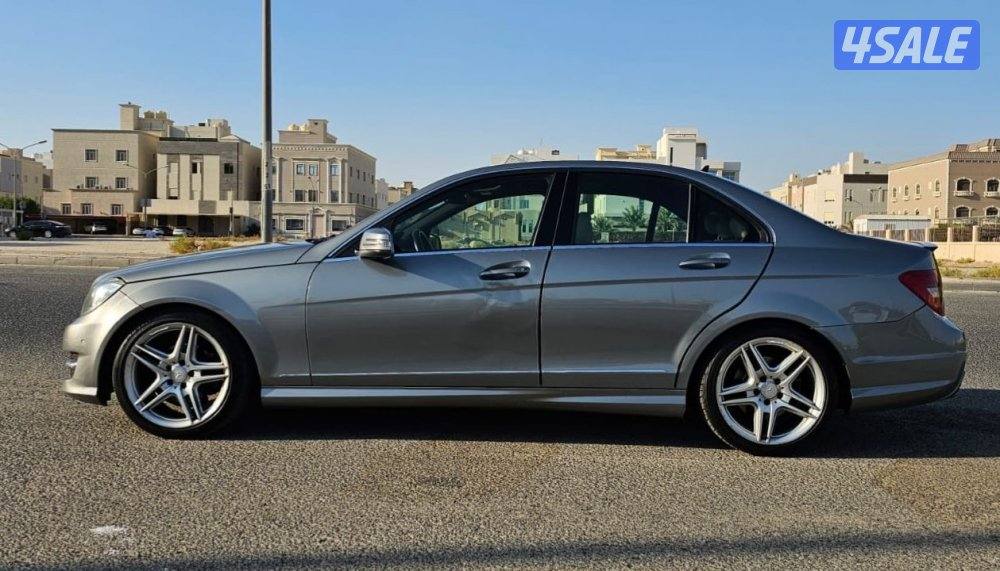 مرسيدس C250 موديل 20144