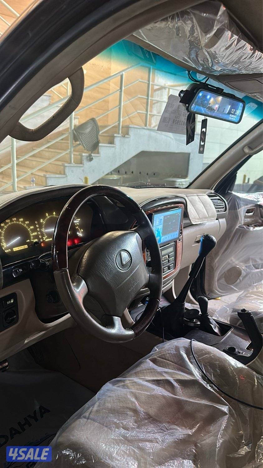 للبيع جيب لكزس6