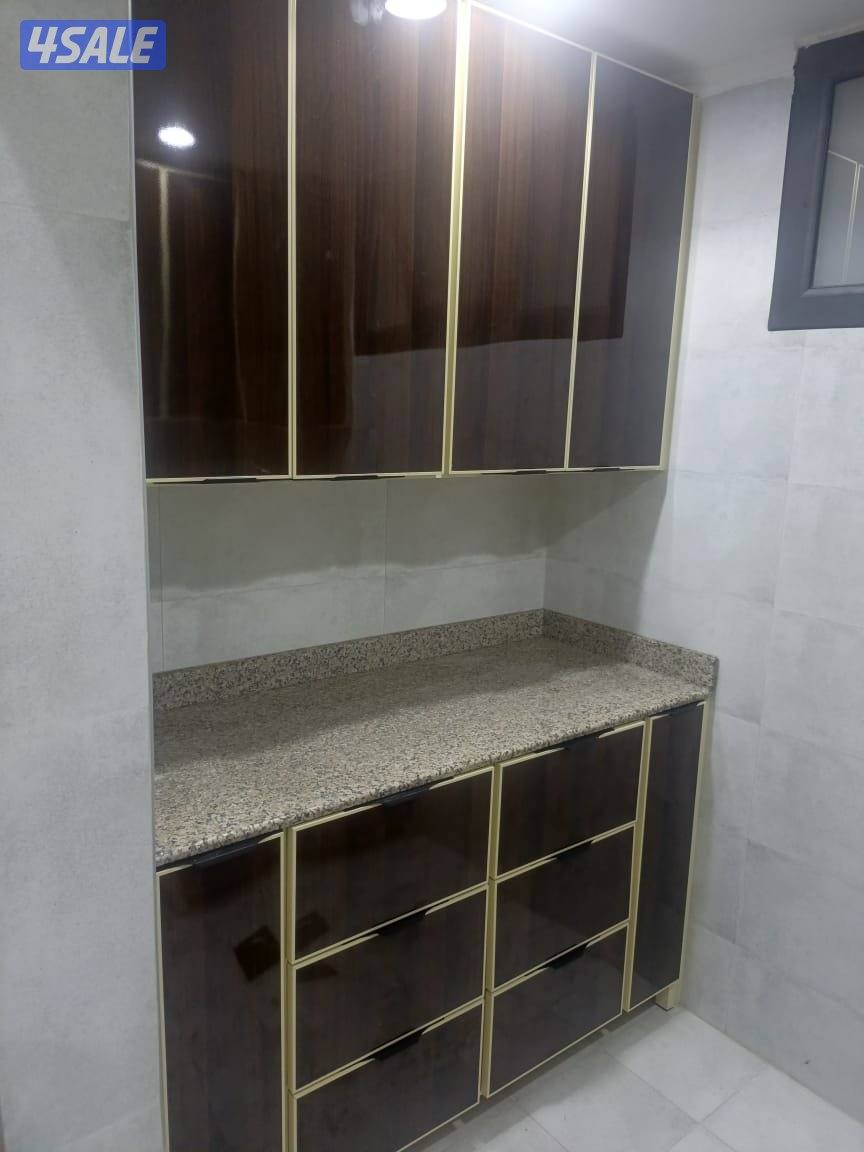 فني المنيوم ابواب المنيوم شباك و مطبخ و شترات و المنيوم ديكور جام سكري13