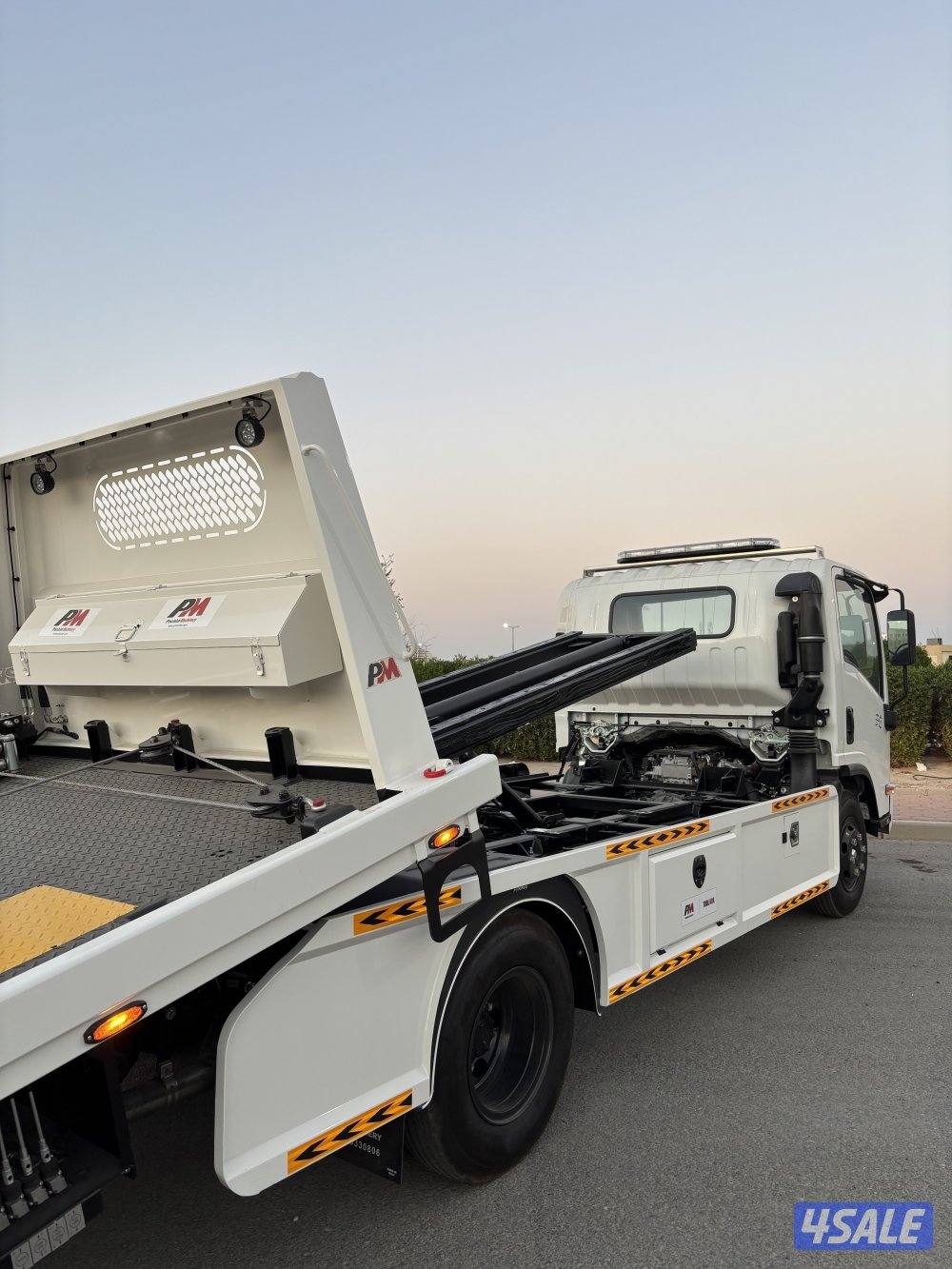 سطحة ايسوزو موديل 2026 اصفار5