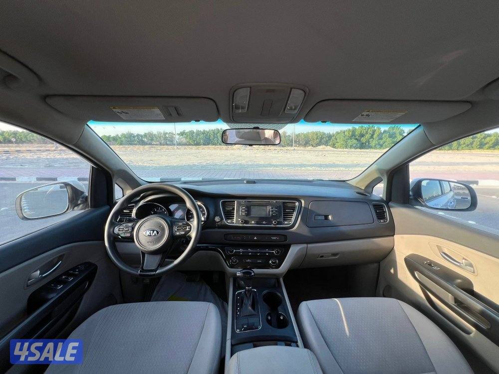 للبيع - كيا 2016 - عائليه - 7 راكب - بحاله ممتازه7