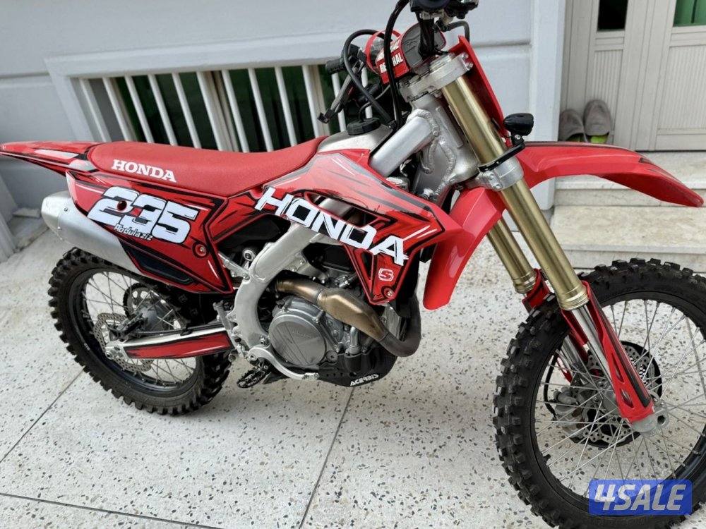 للبيع سيكل هوندا crf450r مديل 20232