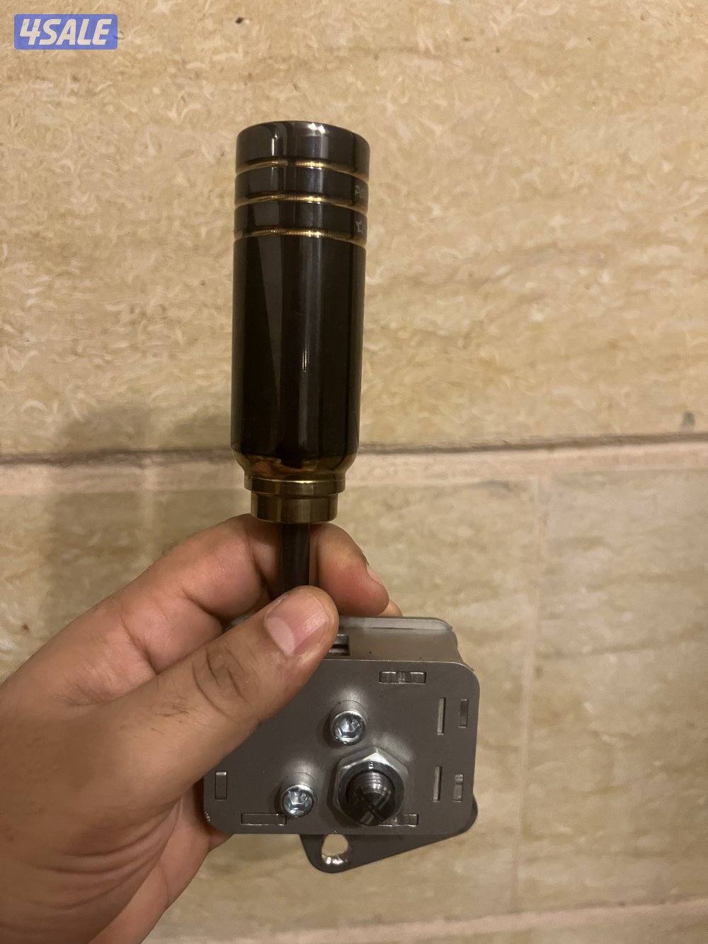 للبيع قيرات وجهاز اشارات للقيمنج pc و بليستشين4