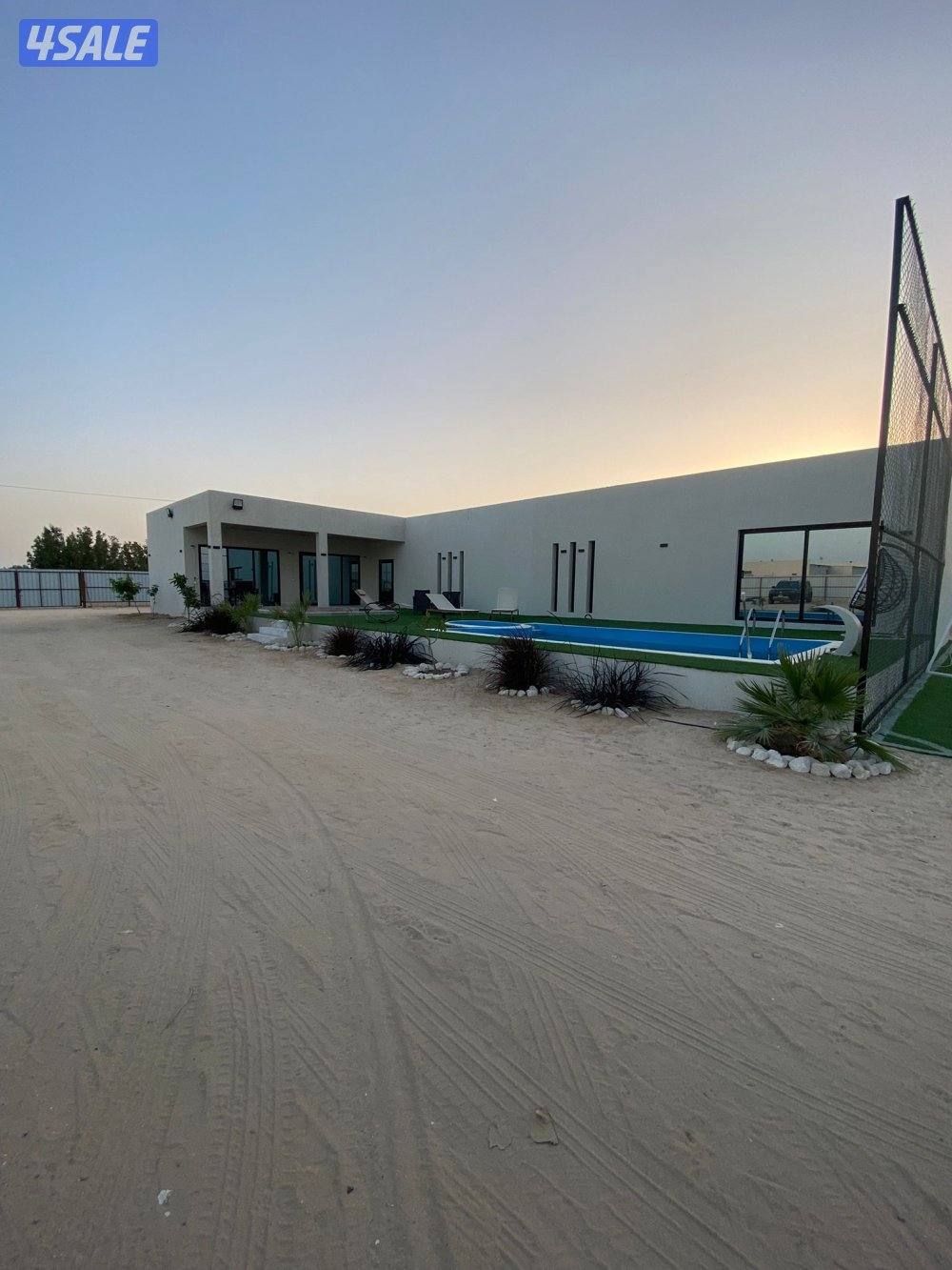 للبيع مزرعه بالوفره طريق٥٠٠ شركات نباتيه او بدل مع جاخور ودفع الفرق0