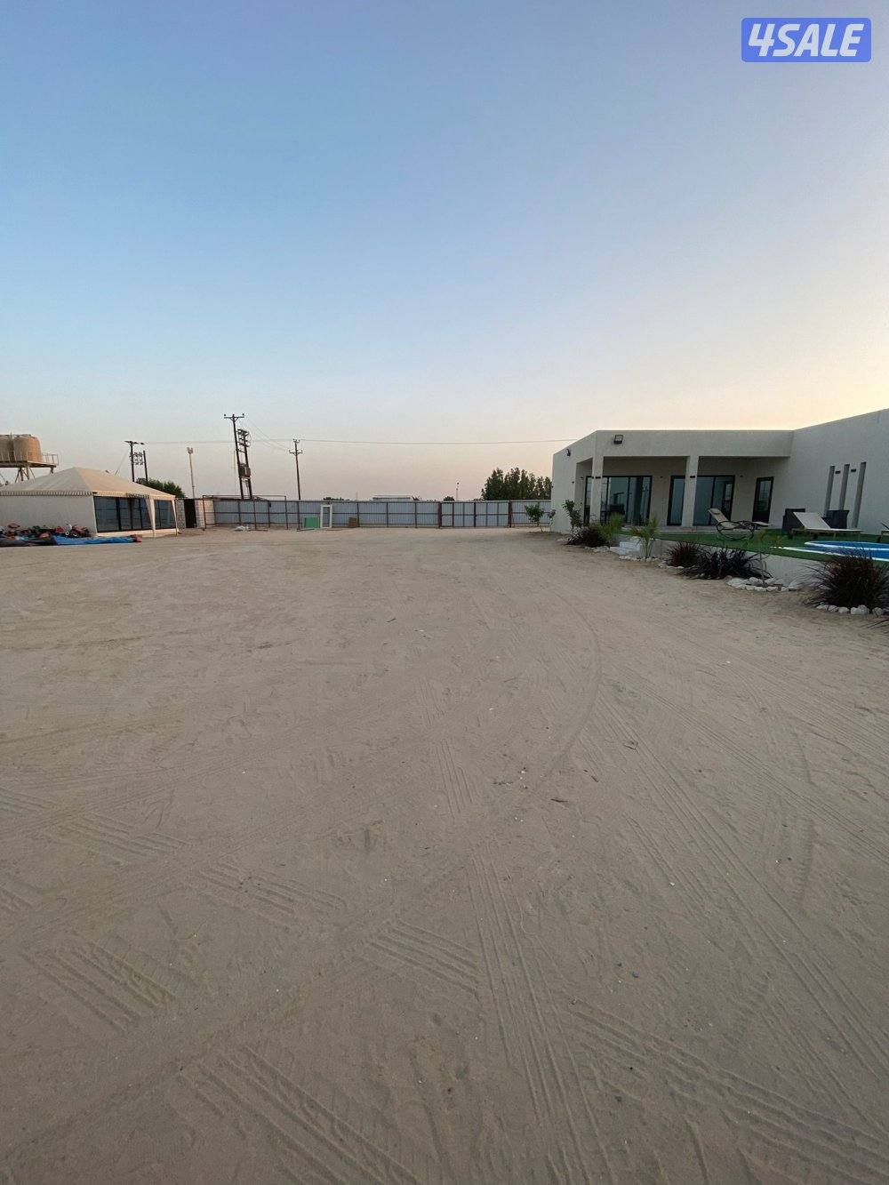 للبيع مزرعه بالوفره طريق٥٠٠ شركات نباتيه او بدل مع جاخور ودفع الفرق1