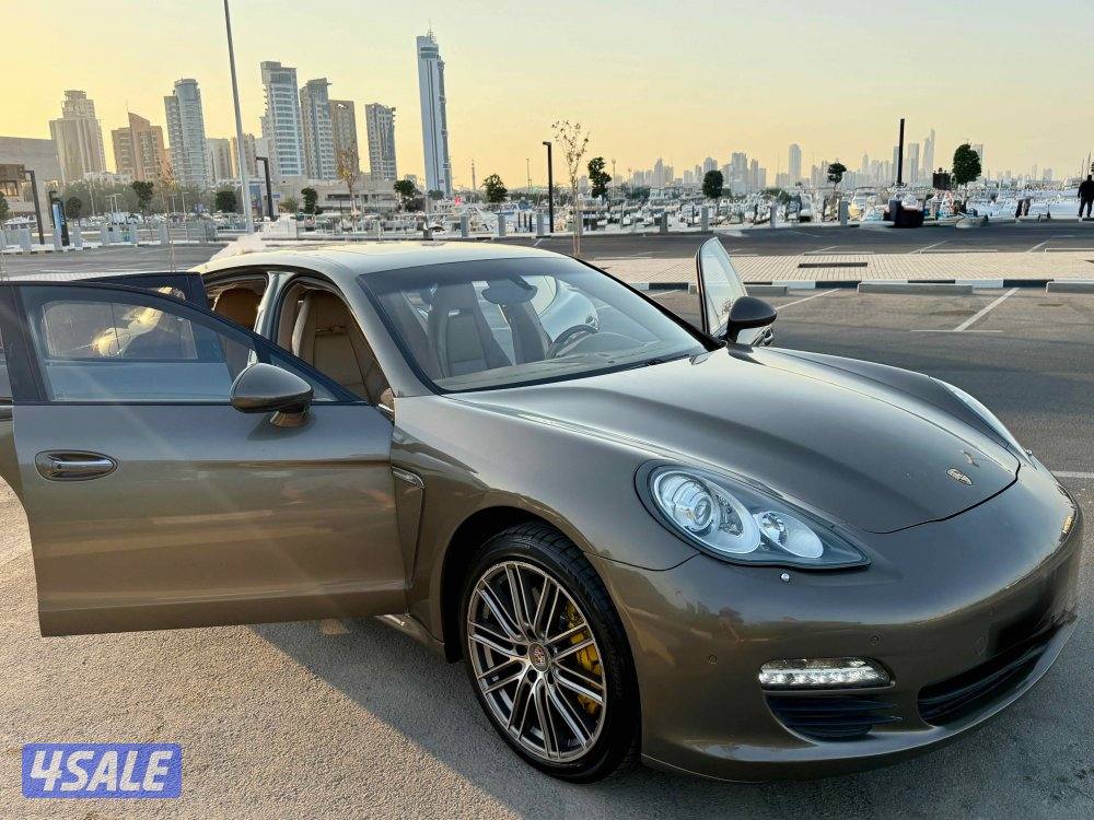 بورش بانميرا Porsche panamera 201111
