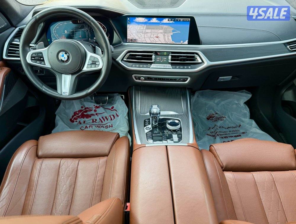 BMW X7 40i mpower packge 118 model 2019 full option regular service7