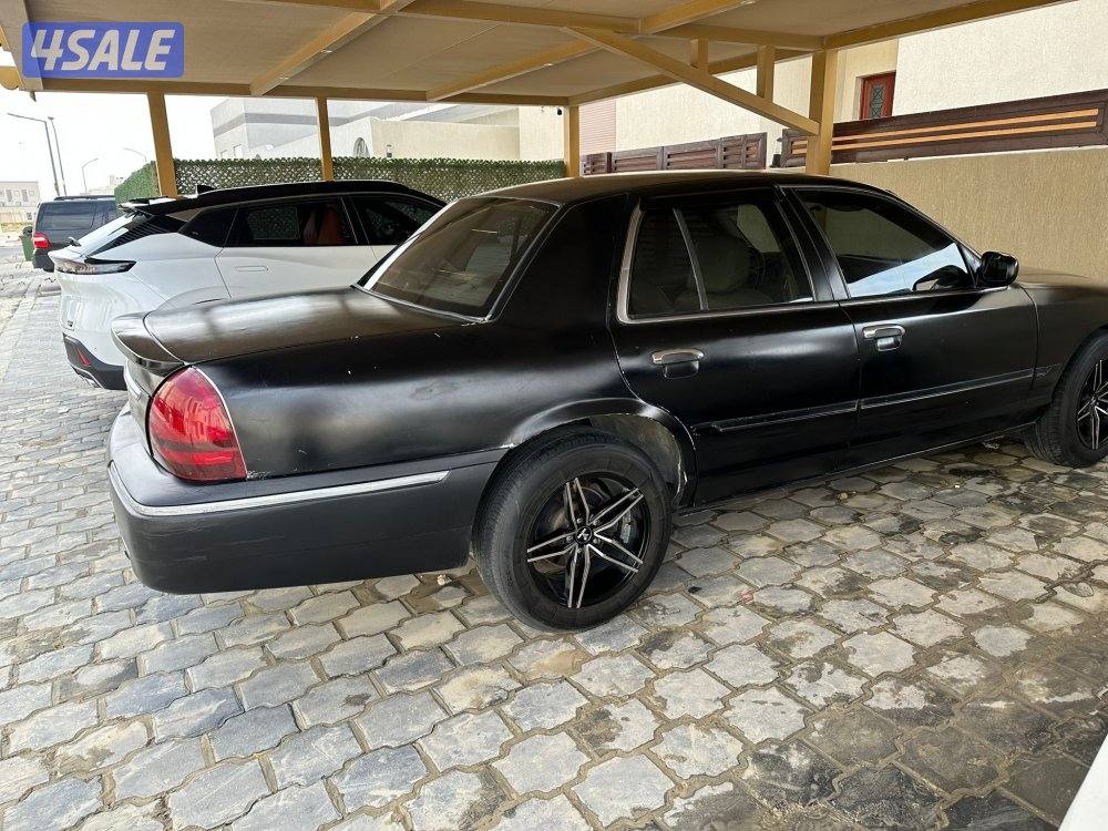 للبيع فورد ماركيز2