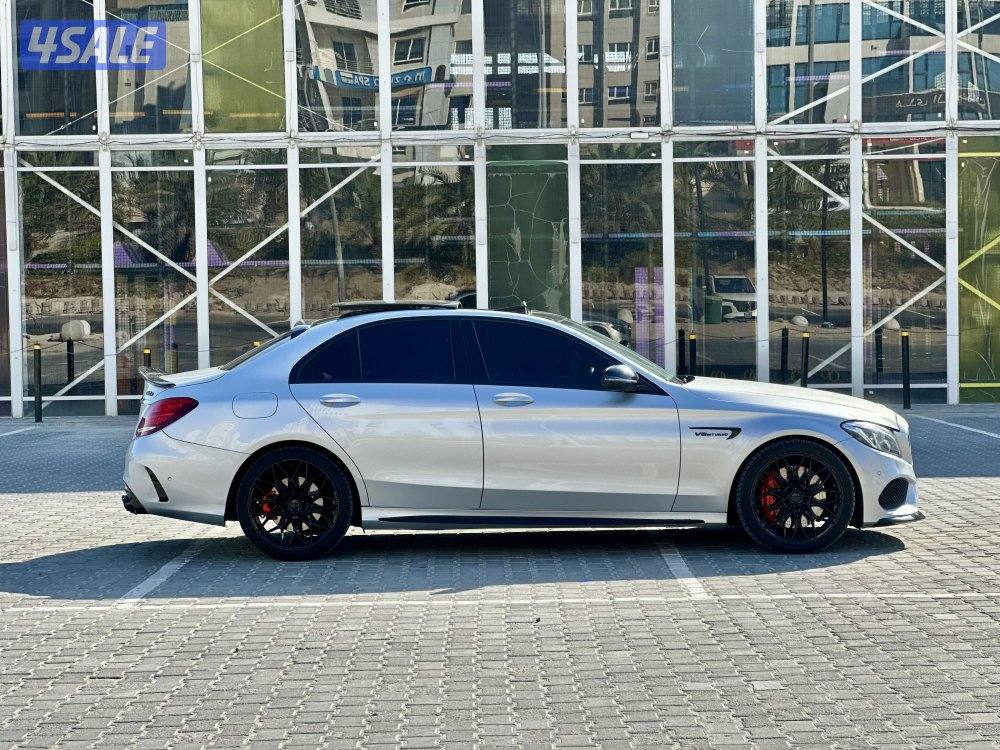 C43 Amg 4Matic Special Edition للبيع وللبدل3