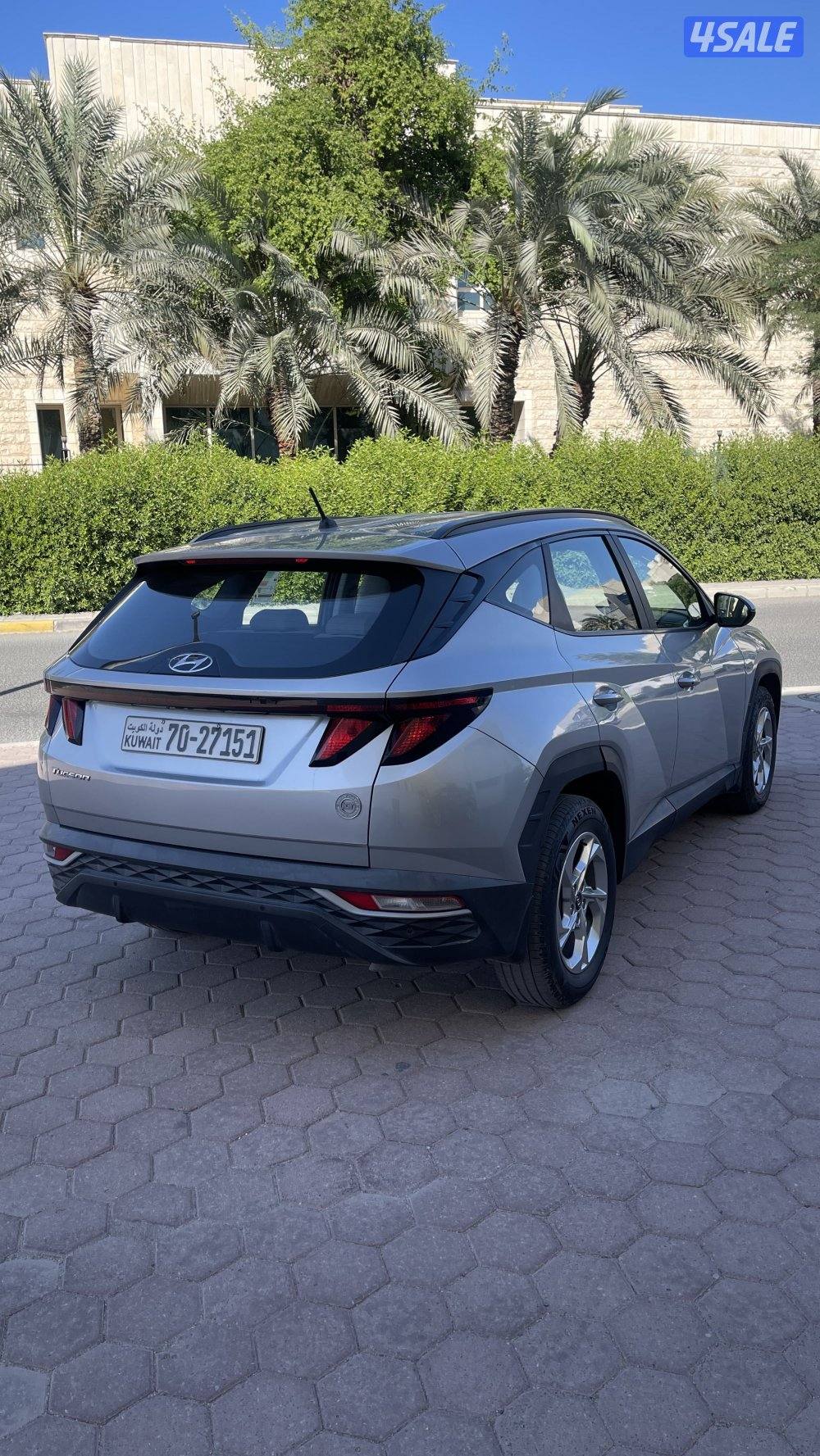 توسان موديل 2022 شرط الفحص ماشي 69 الف صبغ وكالة ما عدا قطعه1