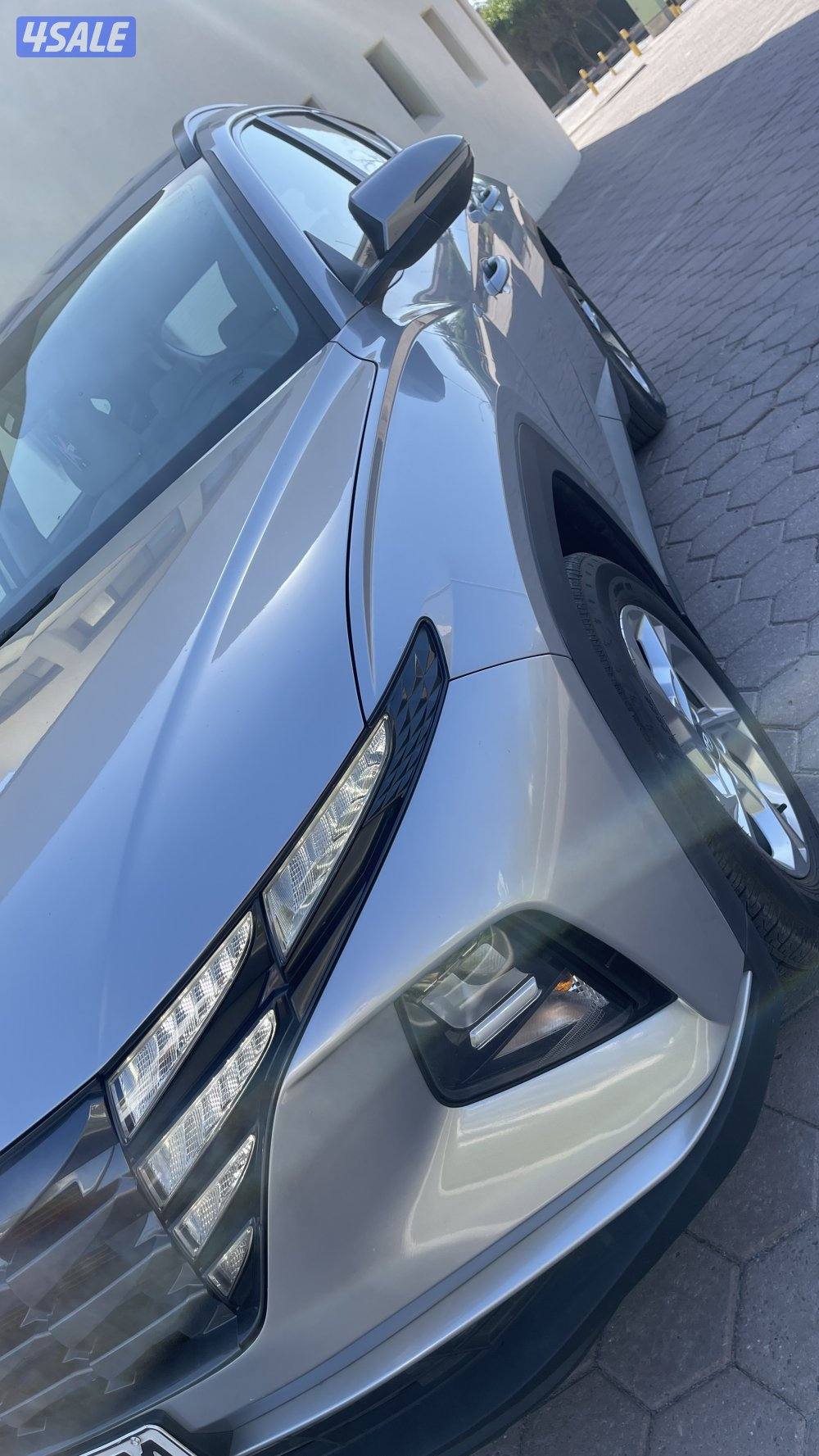 توسان موديل 2022 شرط الفحص ماشي 69 الف صبغ وكالة ما عدا قطعه6