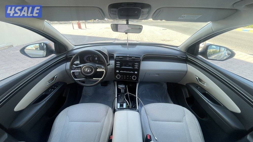 توسان موديل 2022 شرط الفحص ماشي 69 الف صبغ وكالة ما عدا قطعه12