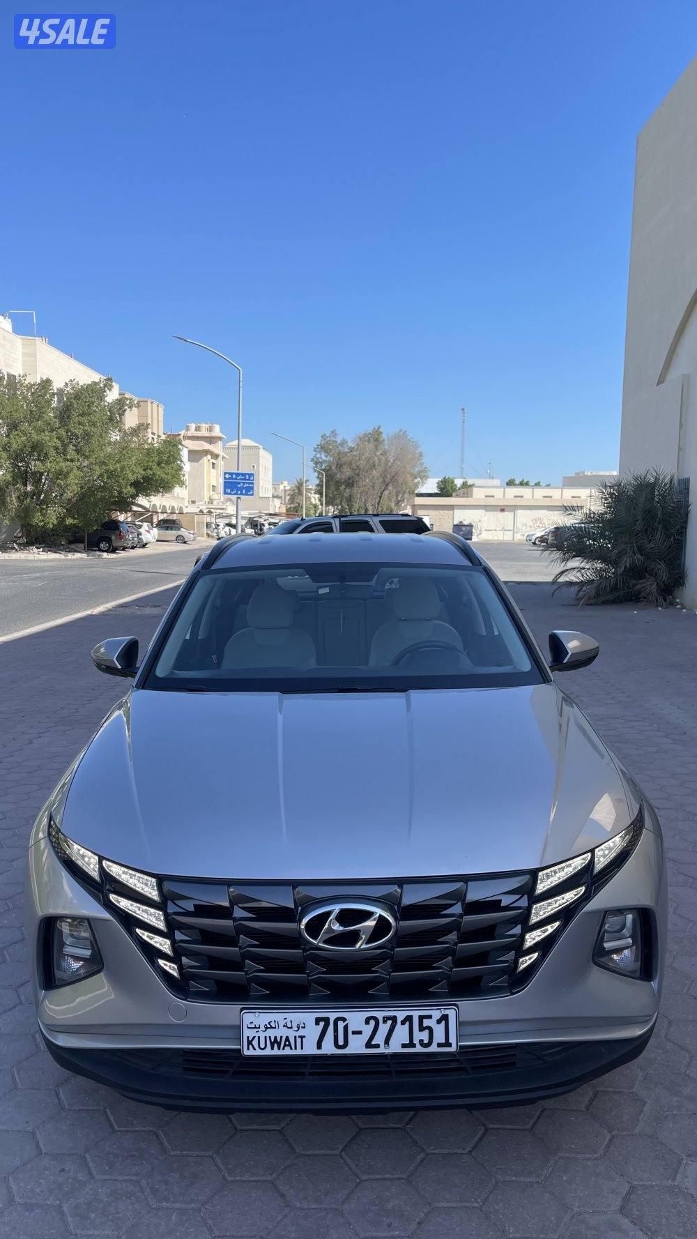 توسان موديل 2022 شرط الفحص ماشي 69 الف صبغ وكالة ما عدا قطعه15