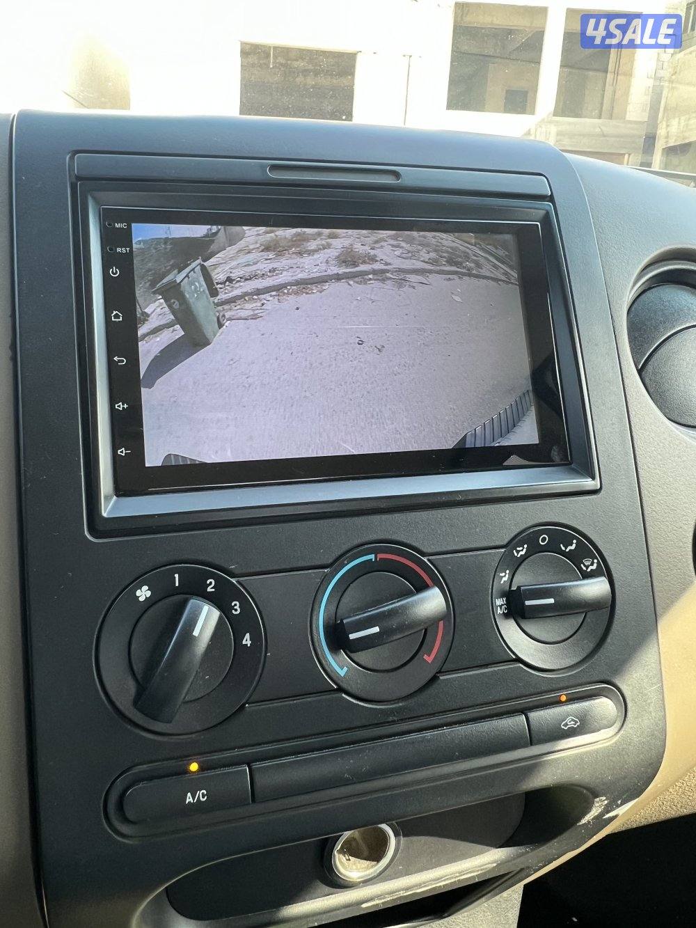 F-150 وانيت موديل ٢٠٠٥ غمارة دبل ارضي نظيف جداً، باب وربع حوض طويل2