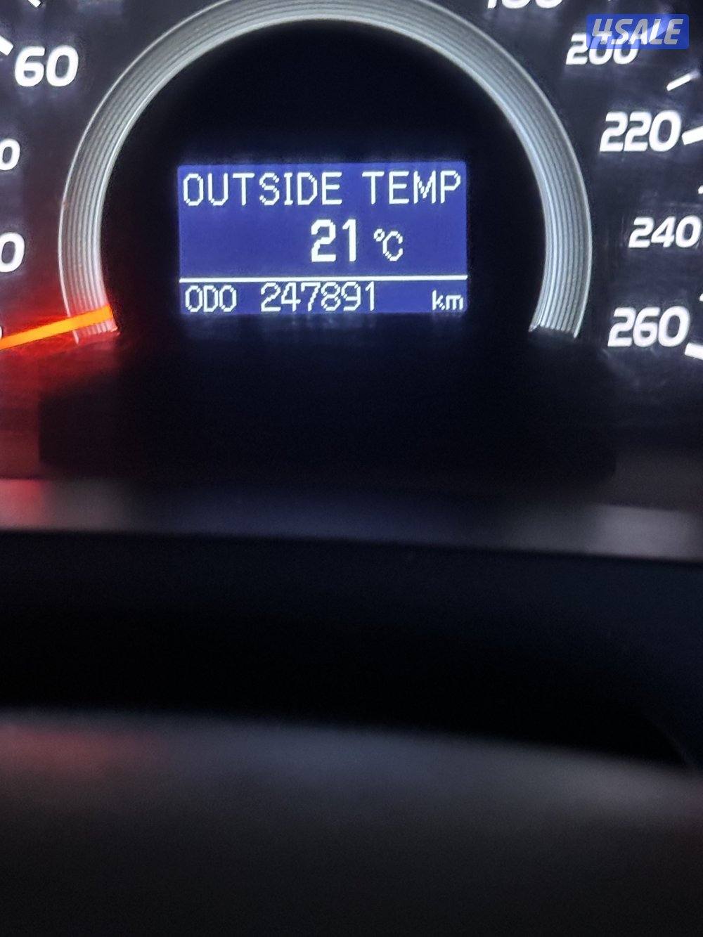 للبيع أوريون 2010  لون بيض صدفي من داخل بيج5