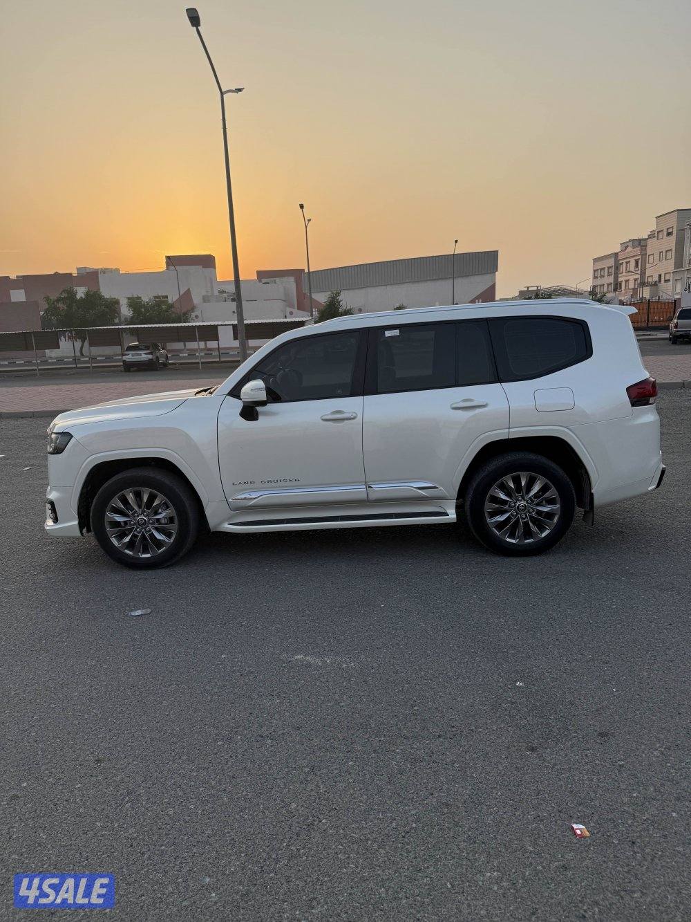 للبيع لاندكروز1