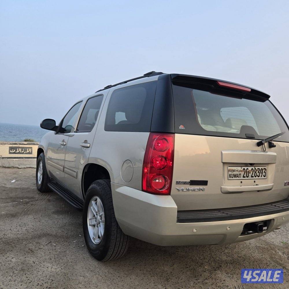 للبيع .. جي ام سي يوكن 2012 مو محتاجه أي مصاريف .. وتم تنزيل السعر لسر6