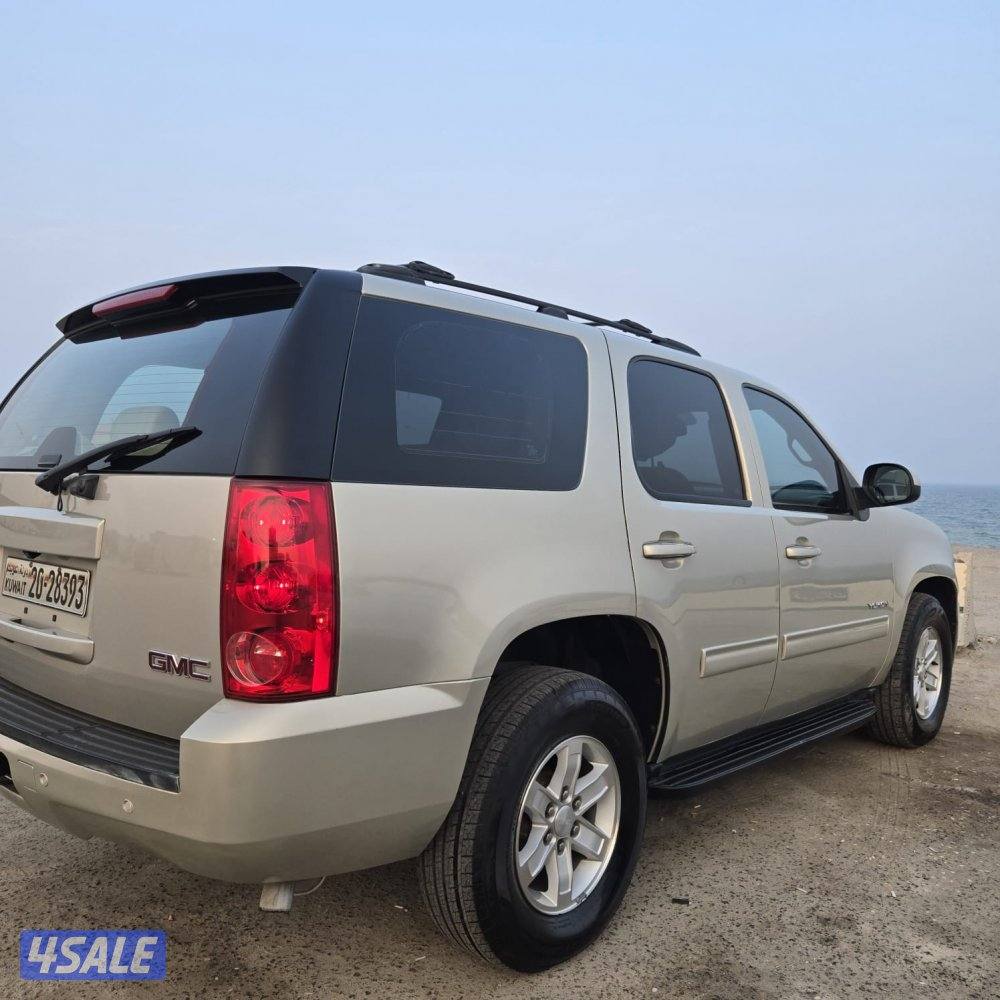 للبيع .. جي ام سي يوكن 2012 مو محتاجه أي مصاريف .. وتم تنزيل السعر لسر8