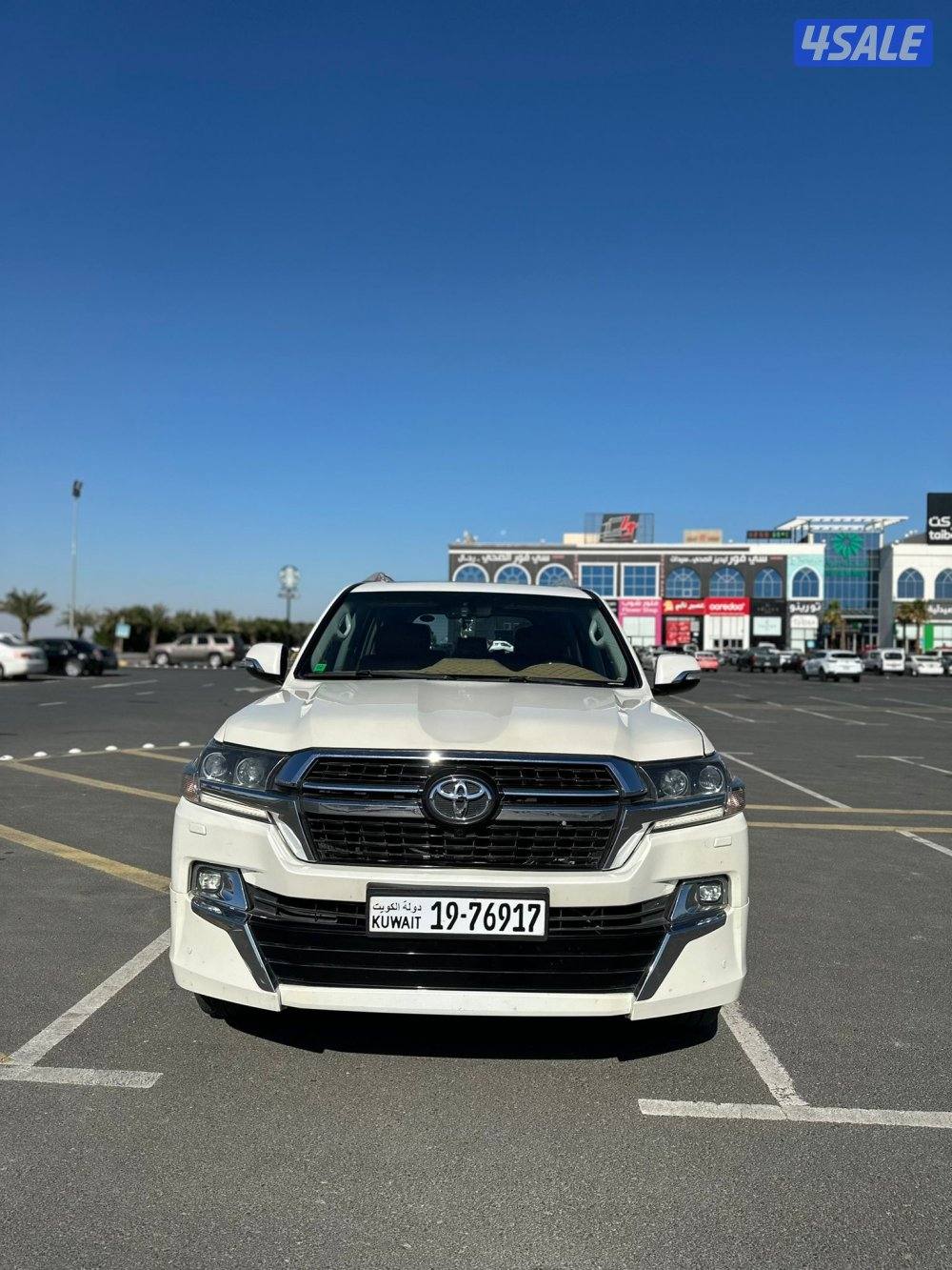 للبيع لاندكروزر قراند تيورنق  20210