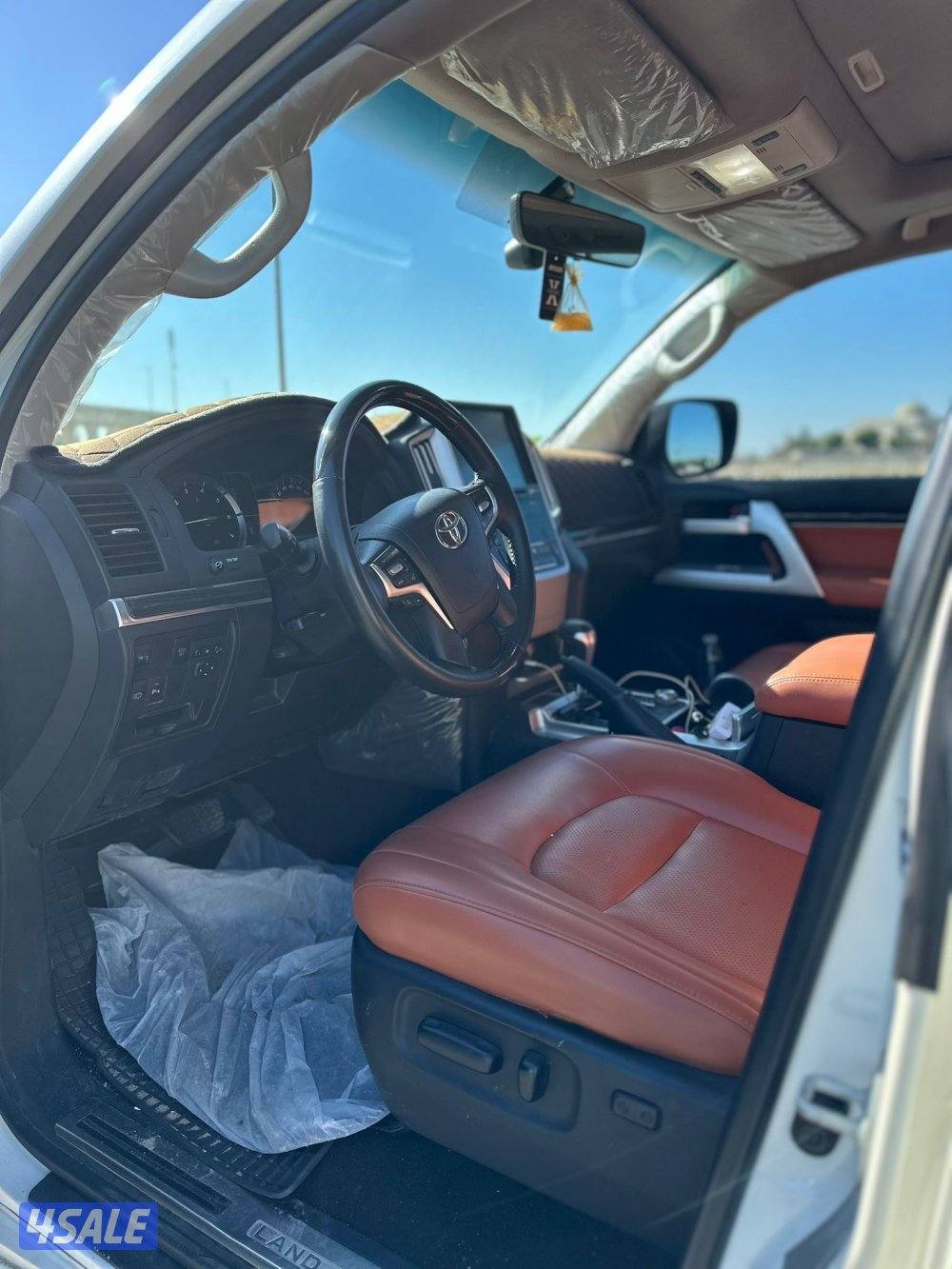 للبيع لاندكروزر قراند تيورنق  20213