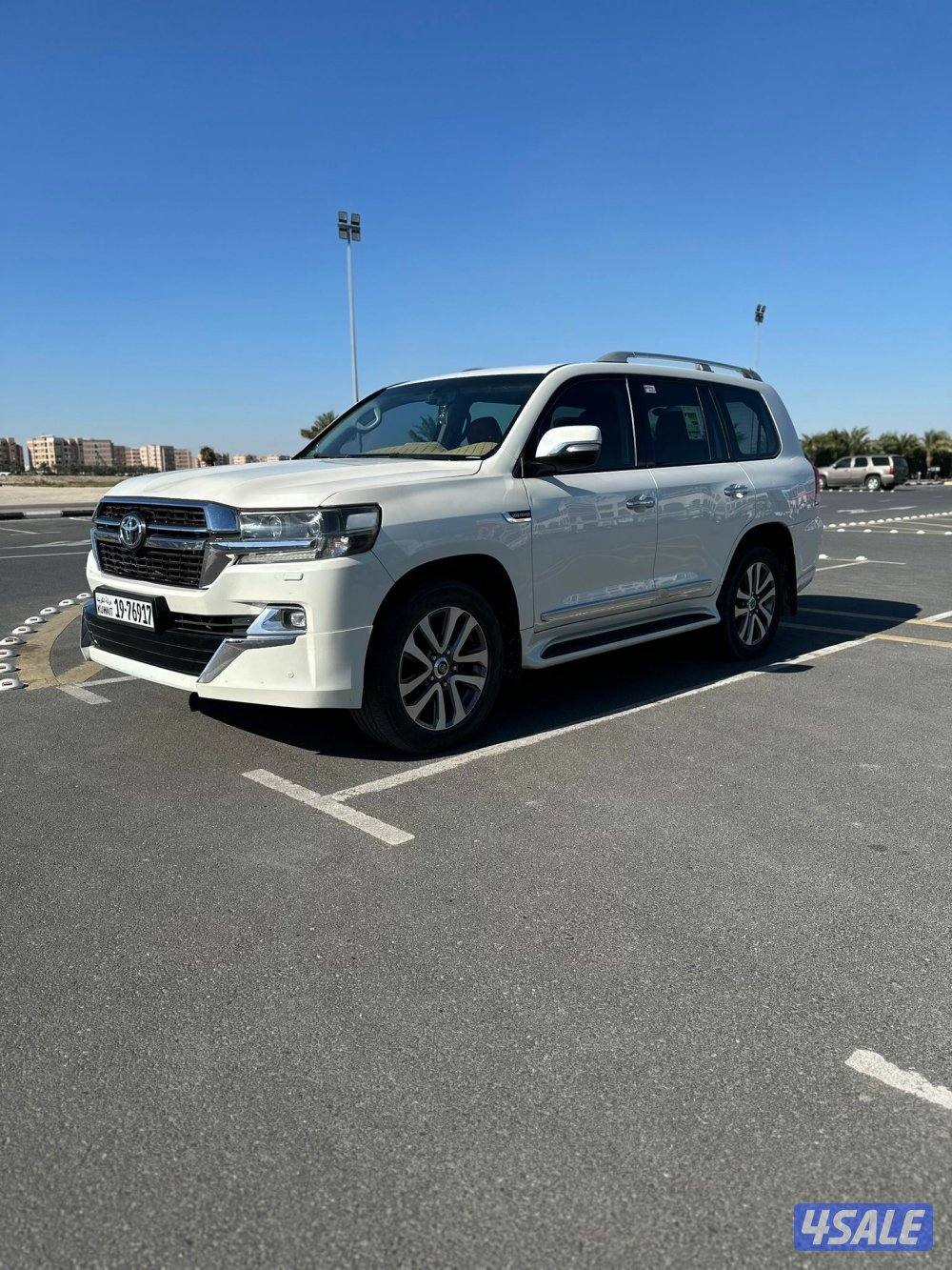 للبيع لاندكروزر قراند تيورنق  20216