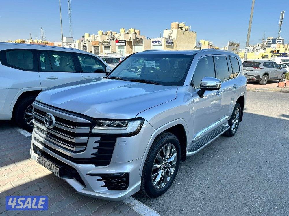 لاند كروز VX أيرو أس بدون تيربو ٢٠٢٣ الساير عداد ٩٠ ألف شرط الفحص0