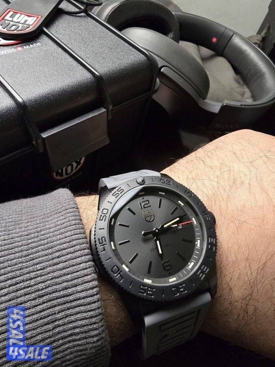 LuMinox Watch9