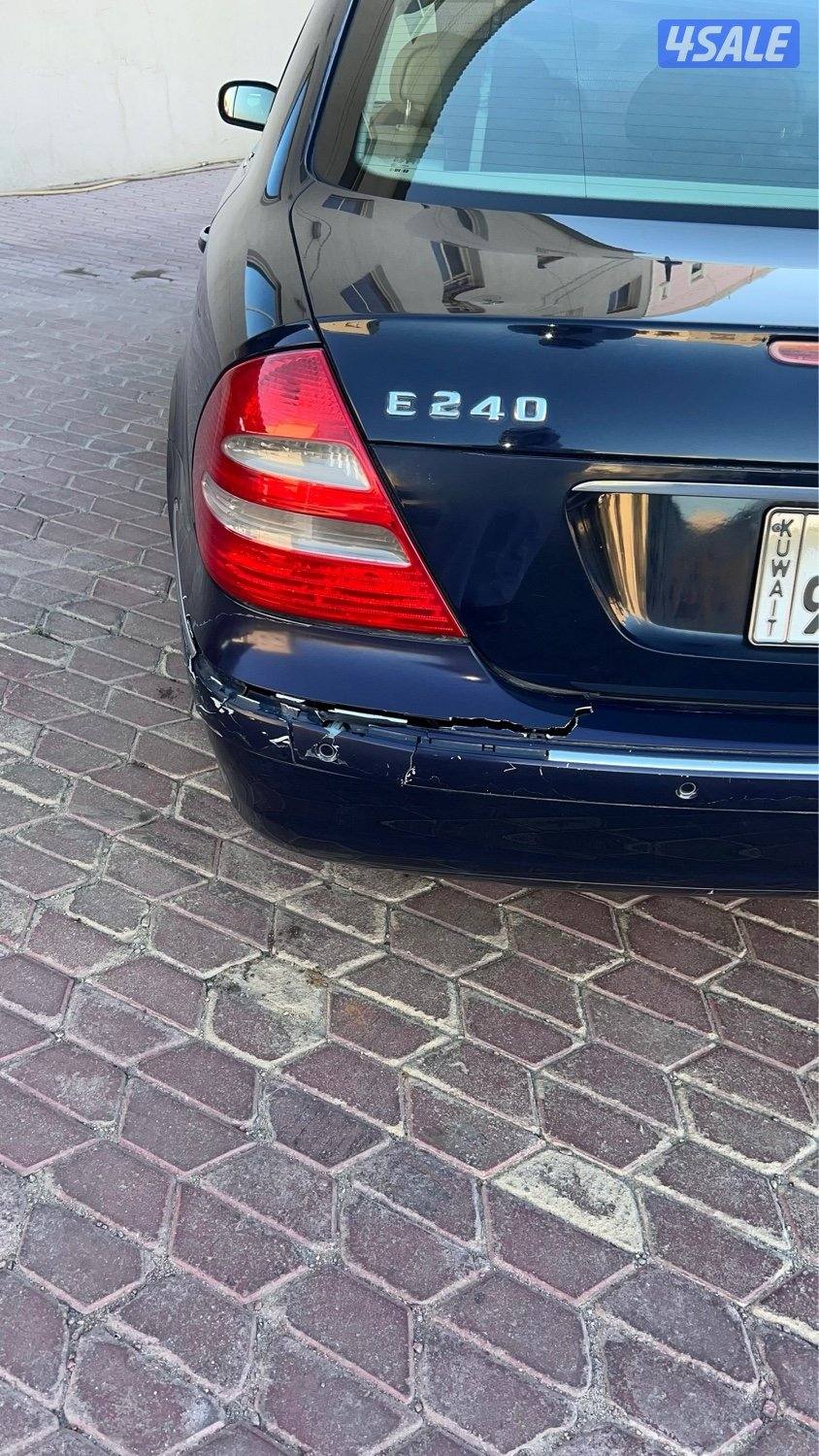 للبيع مرسيدس E240 موديل 2005 اللون كحلي6