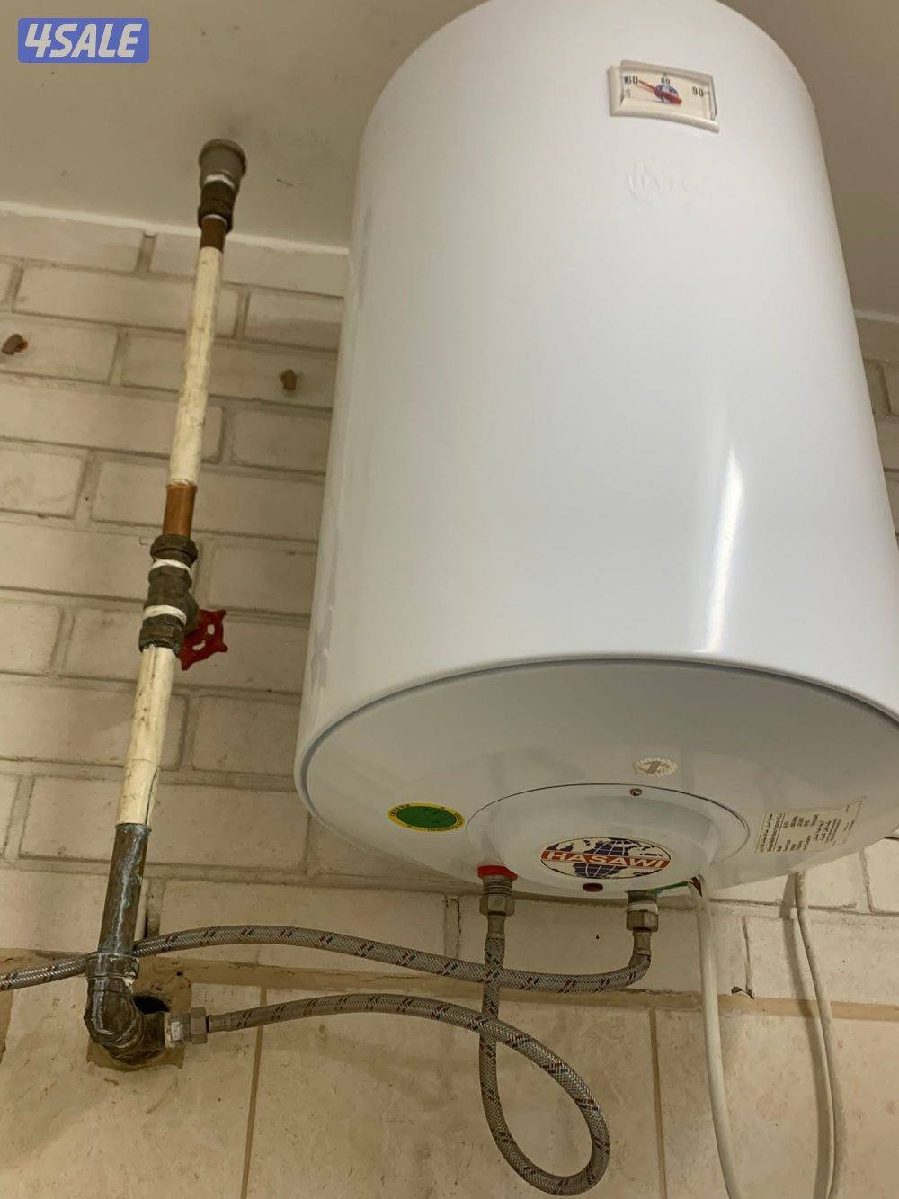 فني ادوات صحيه1