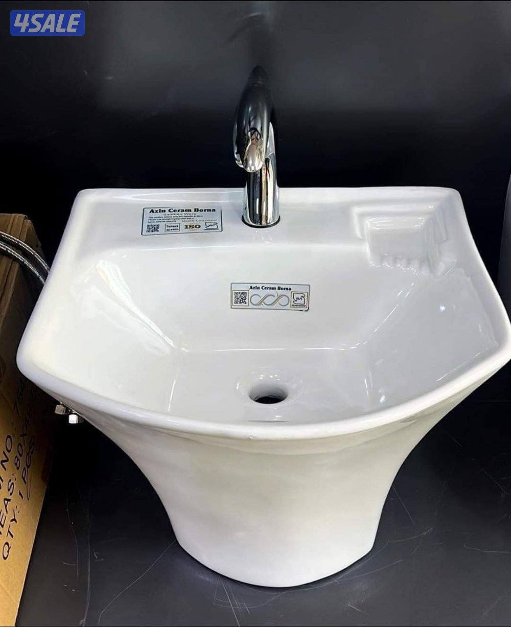 فني ادوات صحيه5