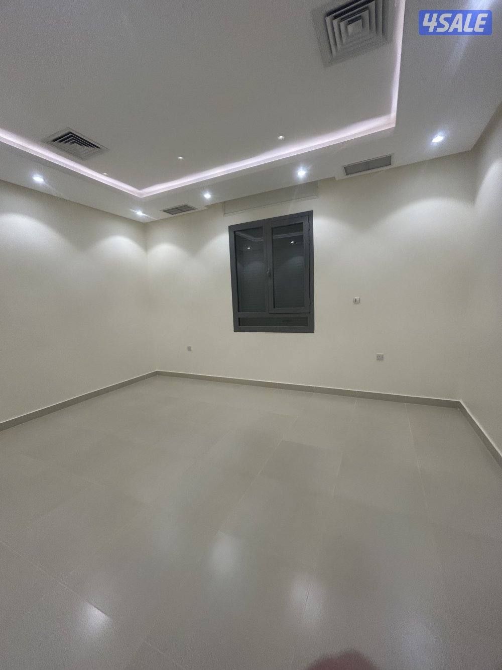 للإيجار شقق في الصديق والزهراء والسلام3