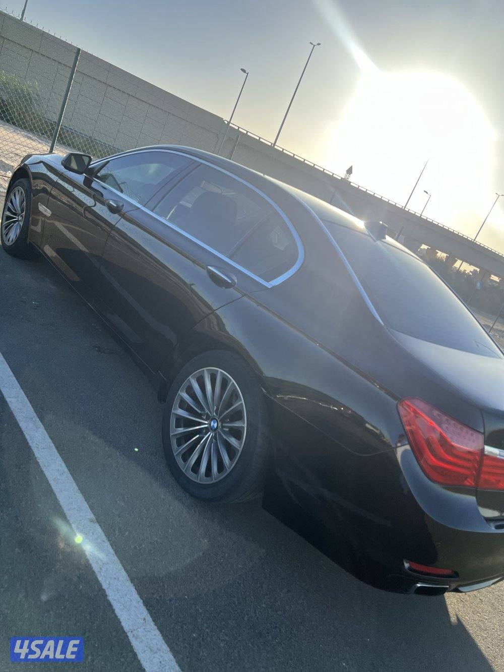 2010 BMW 740 Li4
