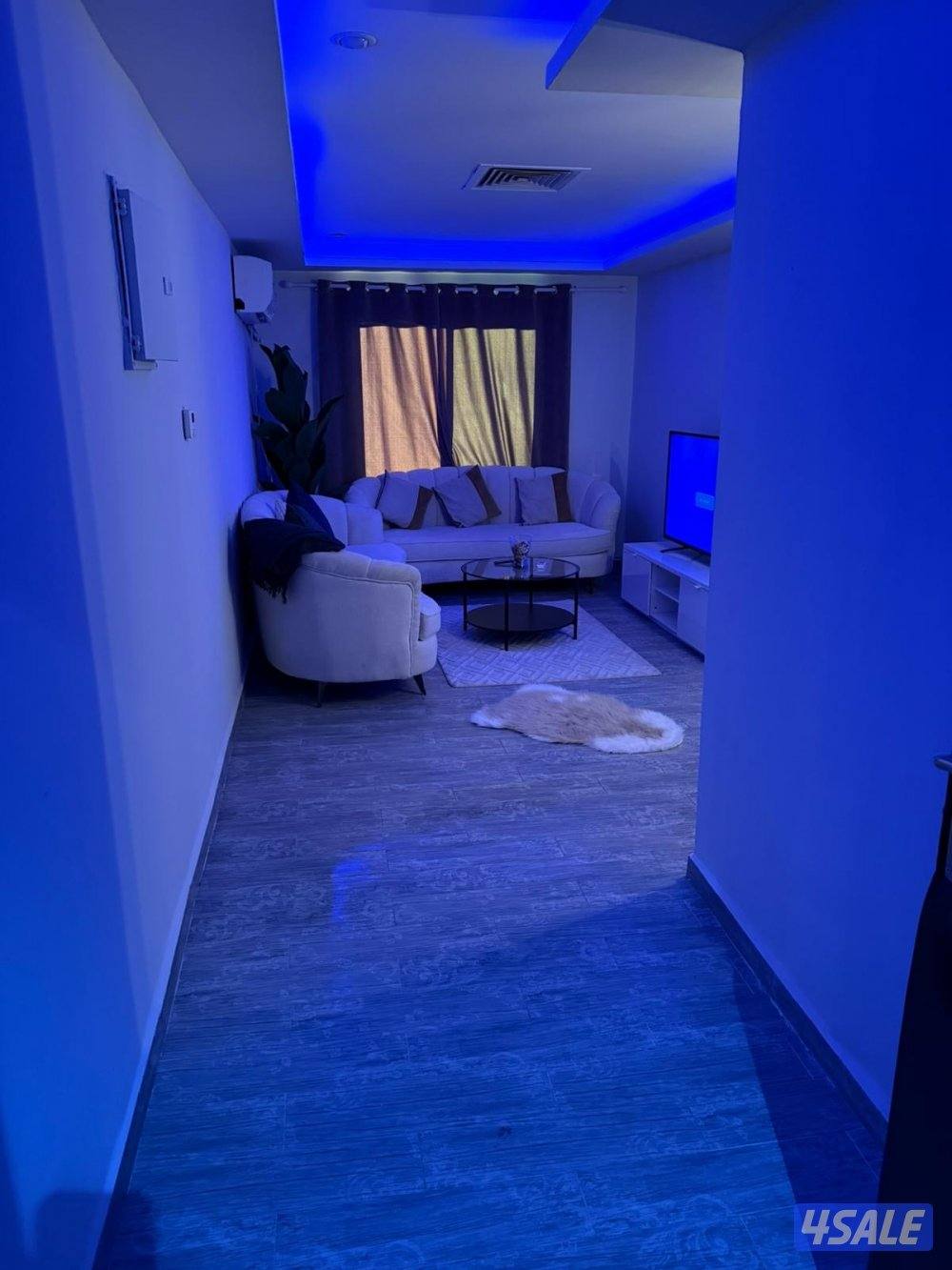 شقق للايجار خلو وفاضي غرفة وصالة ومطبخ وحمام تشطيب سوبر لوكس0