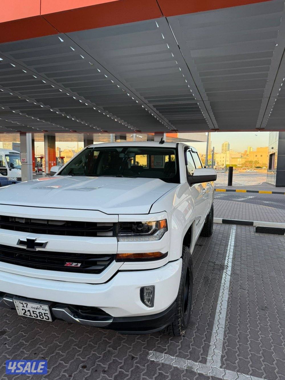 سلفرادو Z71 موديل 2016 صبغ الوكالة شرط الفحص قير ميكنه شاصي1