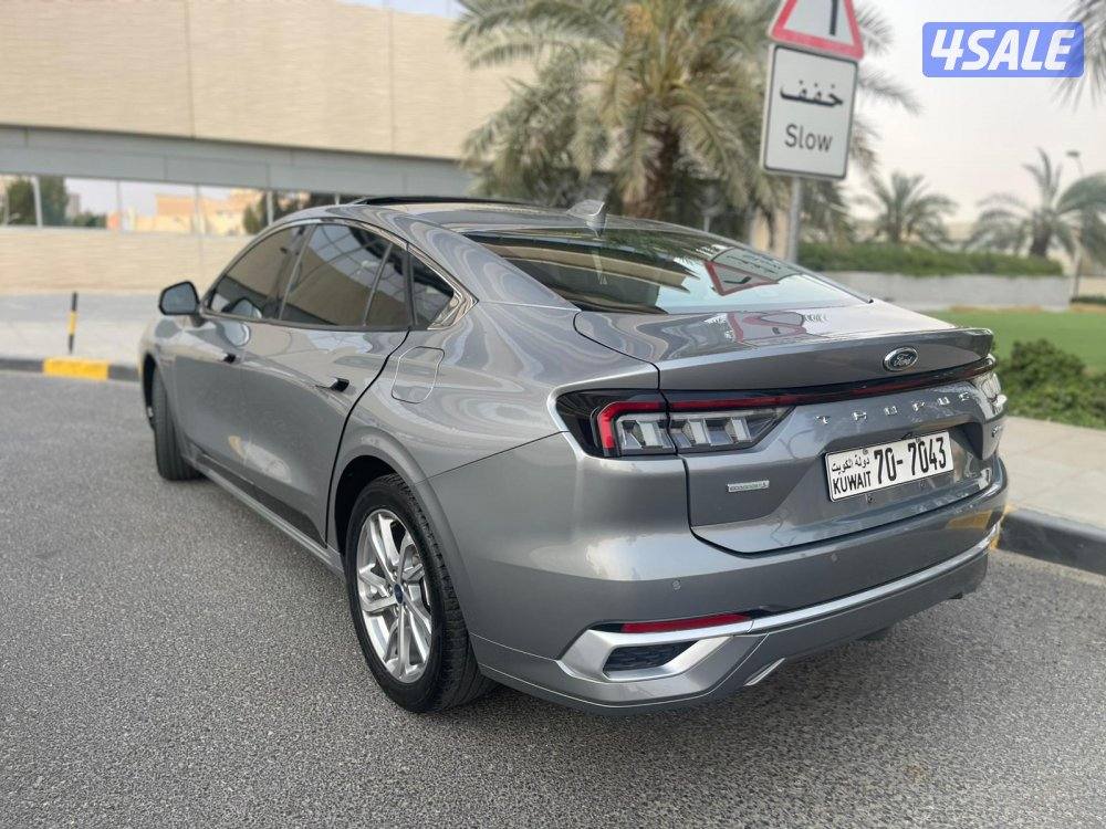 فورد تورس 20236