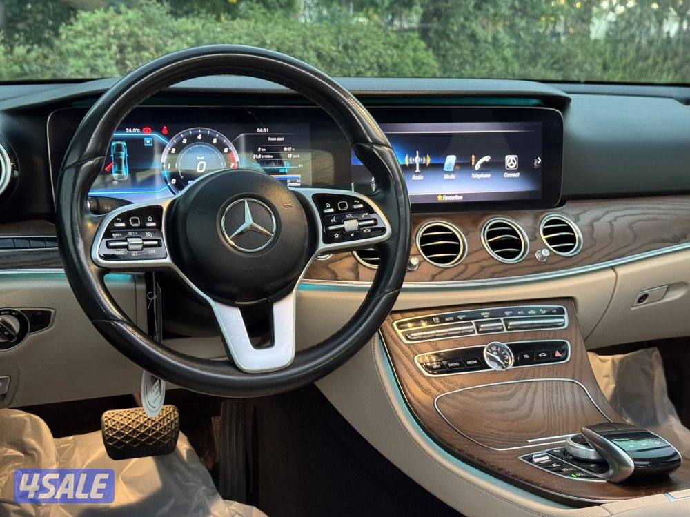 للبيع مرسيدس E200 موديل 2020 فل أوبشن بحاله نظيفه جدا7