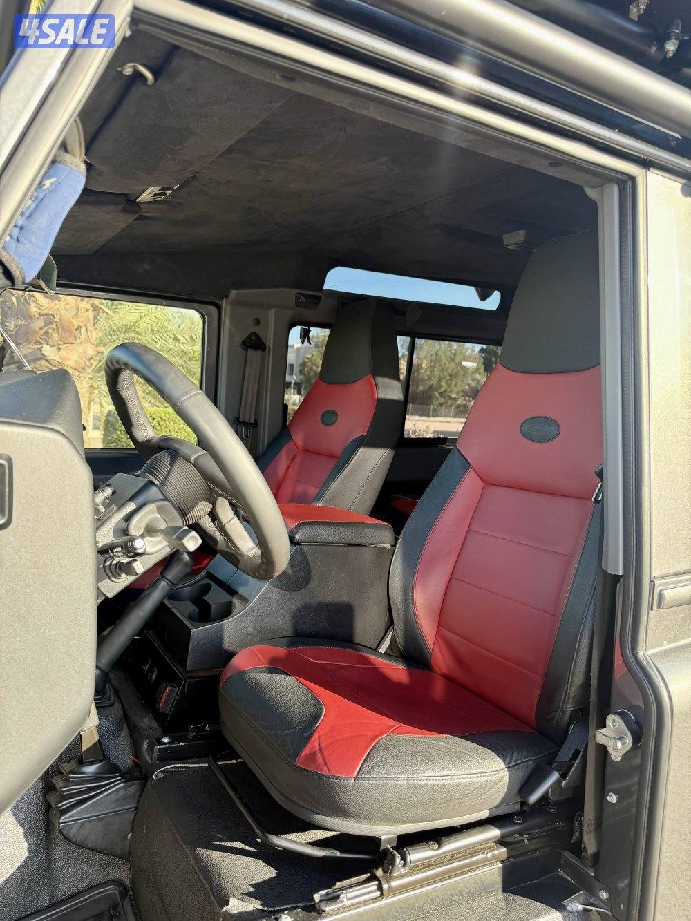 للبيع ديفندر 90 موديل 2015 ماشي 30 ألف كيلومتر فقط10