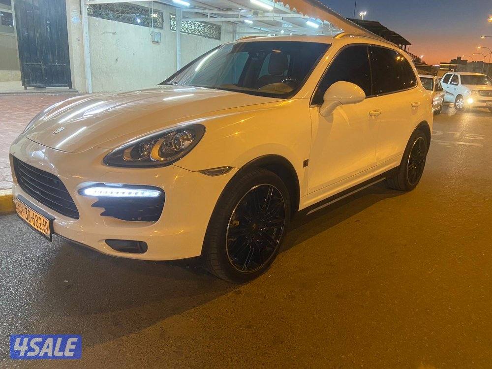 بورش كاين Sبحالة ممتازة 2011 الداخلية جلد تان2