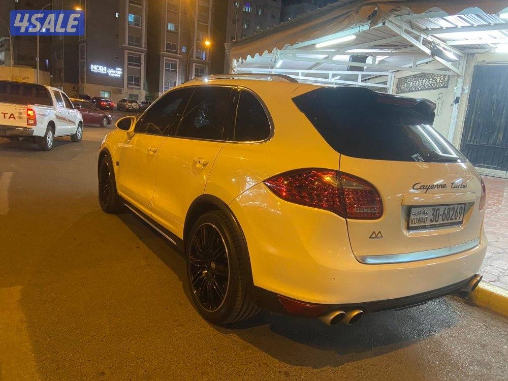 بورش كاين Sبحالة ممتازة 2011 الداخلية جلد تان5