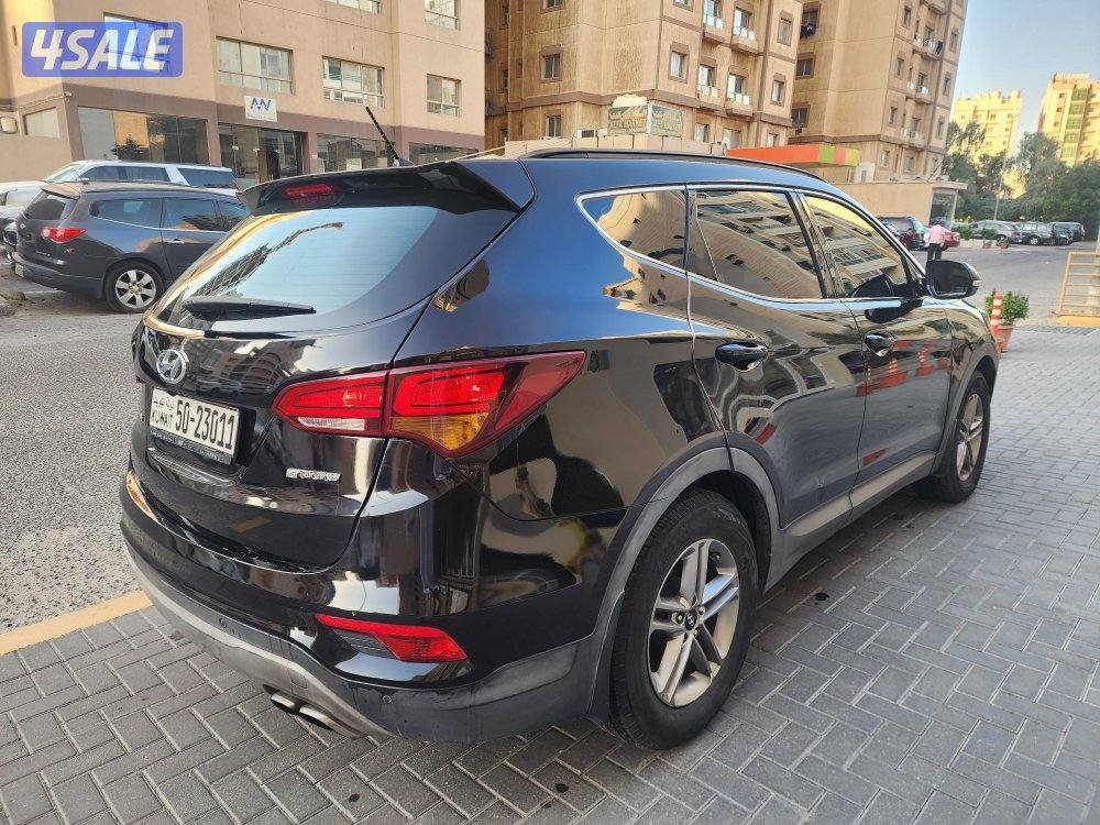 هيونداي سنتافي 2018 نظيف واستعمال يومي وفحص8