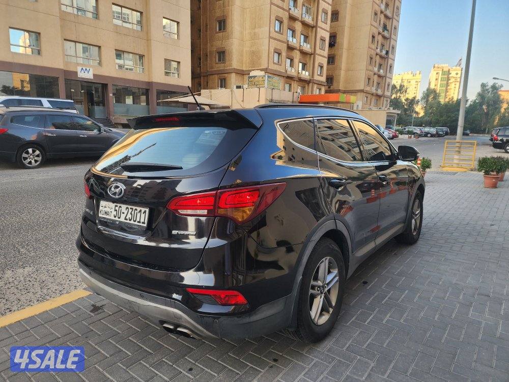 هيونداي سنتافي 2018 نظيف واستعمال يومي وفحص9